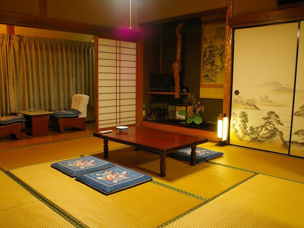Nakasaya Hotel Kami  Esterno foto